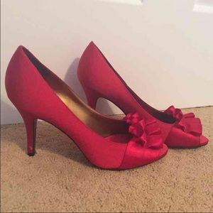 Red sateen Nina heels