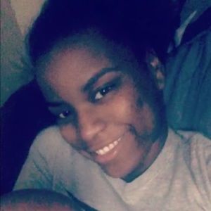 Meet your Posher, Lauryn