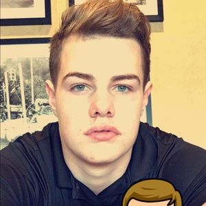 Meet your Posher, Chris