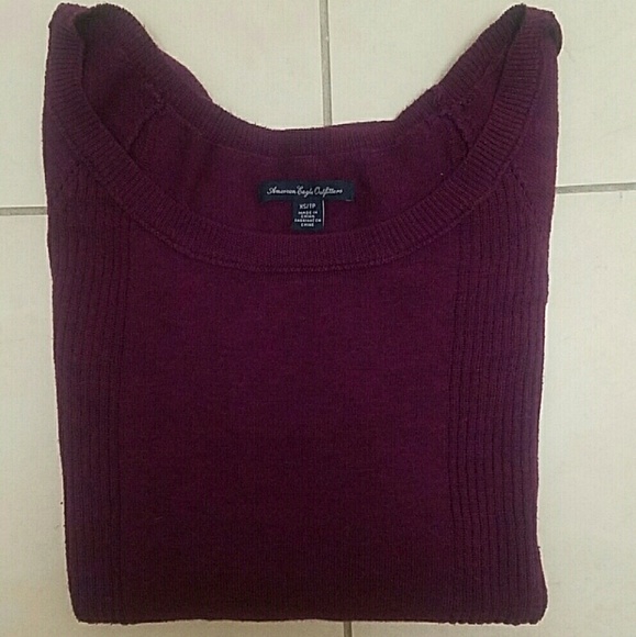 American Eagle Outfitters Sweater