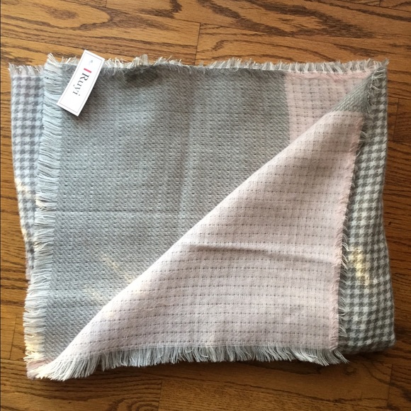 Checkered blanket scarf - Picture 2 of 3