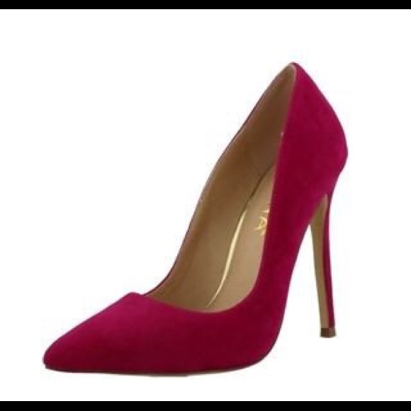 NWT Magenta Suede Pointy Toe Heels