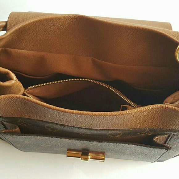 SOLD. SOLD.  SOLD!!   Louis Vuitton Olympe Handbag - Picture 3 of 4