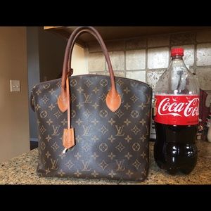 2012 Lockit (this bag is $3100 new)