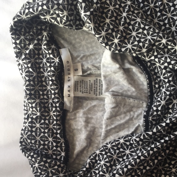 Max Studio elegant and casual pants - Picture 2 of 2