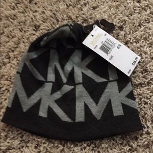 NWT women's Michael Kors dark grey hat