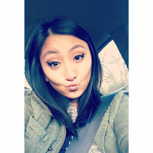 Meet your Posher, Alli