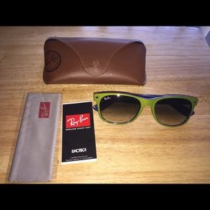 Ray Ban Wayfarer Sunglasses 😎 OBO