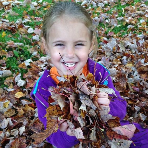 Meet your Posher, Hiedi - Picture 1 of 1