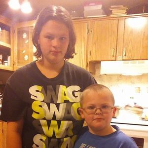 Meet your Posher, Crystal