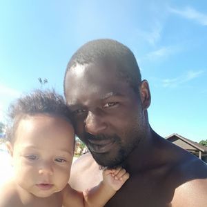 Meet your Posher, Terris