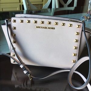Michael Kors Mini Selma