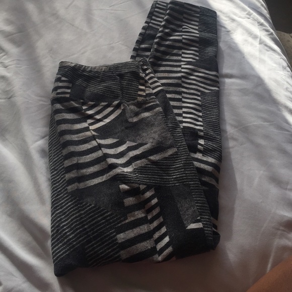 Workout pants - Picture 1 of 3