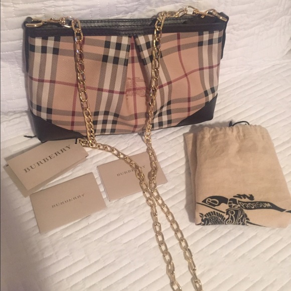 Burberry cluch purse - Picture 3 of 3