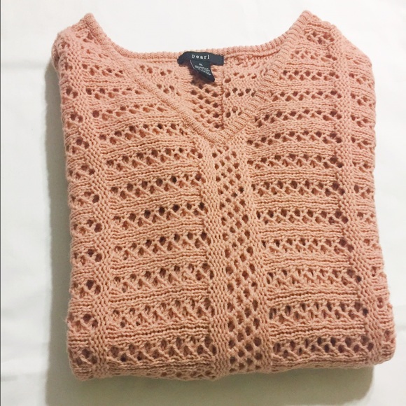 👜PEACH SWEATER👜 - Picture 1 of 4