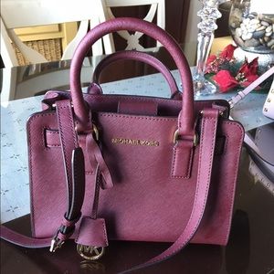 Small Michael Kors Crossbody