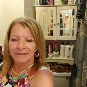 Meet your Posher, Nereida