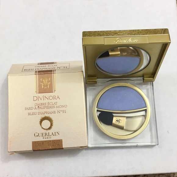 ✨NIB- Guerlain Divinora Eyeshadow✨ - Picture 1 of 3