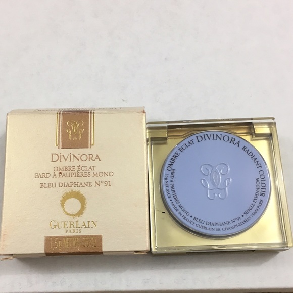 ✨NIB- Guerlain Divinora Eyeshadow✨ - Picture 3 of 3