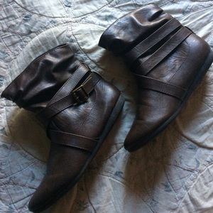 Brown Leather Slouch Boots with Brass Buckle