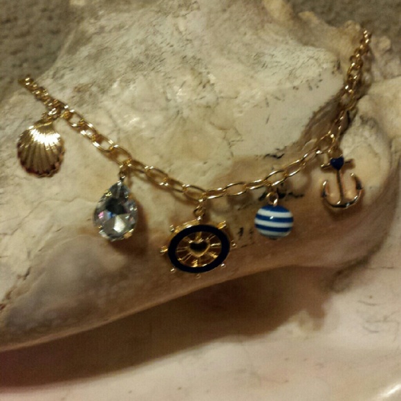 Avon nautical charm necklace