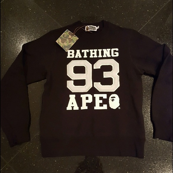 A Bathing Ape Crewneck Sweatshirt - Picture 1 of 2