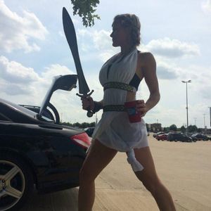 Meet your Posher, Robin