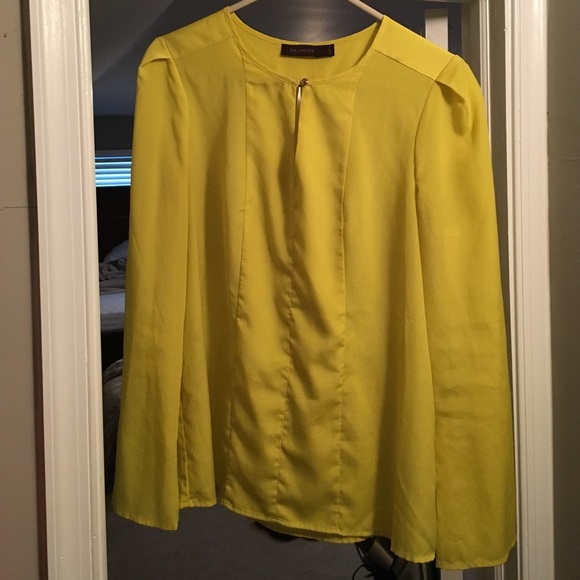 Limited blouse
