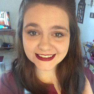 Meet your Posher, Marissa