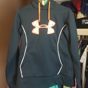 Women's under armour hoodie