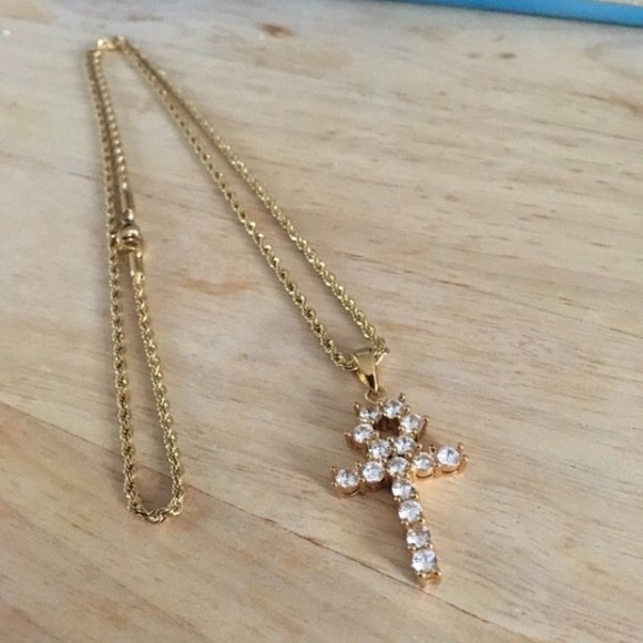 Diamond Cross Chain
