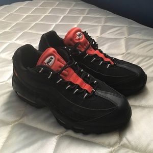 AIR MAX 95 8.5 (Men's)