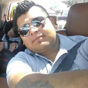 Meet your Posher, Javier