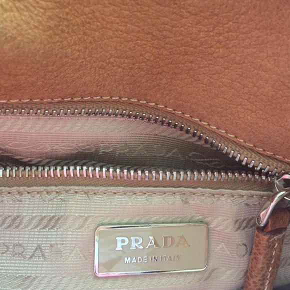 Authentic PRADA Nylon & Leather ❤️ - Picture 2 of 4