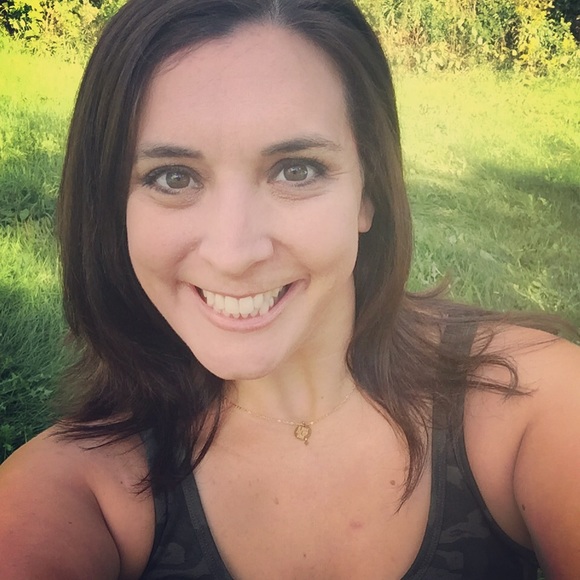 Meet your Posher, Kristin