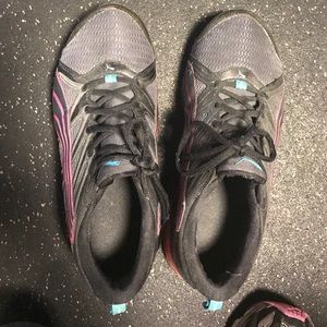 PUMA woman's athletic shoe