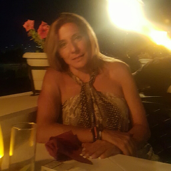 Meet your Posher, Noni