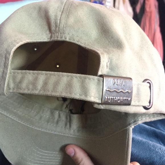 Tommy Hilfiger khaki 6 panel dad cap - Picture 4 of 4