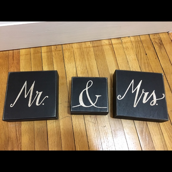 Mr. & Mrs. Wood Box Signs
