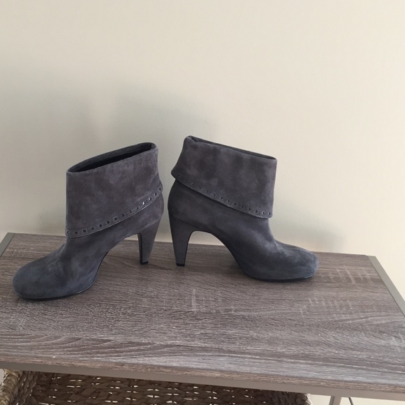 Gray ankle booties - Picture 2 of 4
