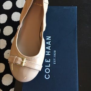 Auth like new Cole Haan Jenni Buckle ballet flat