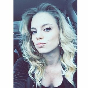 Meet your Posher, Whitney