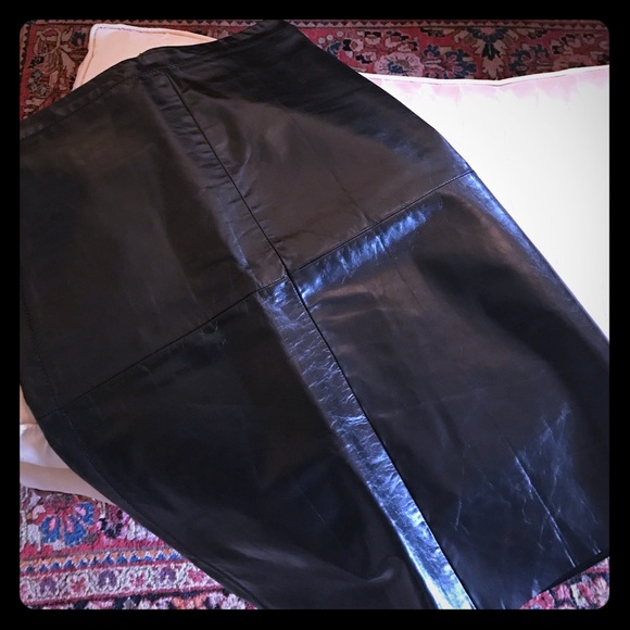 Gap leather skirt