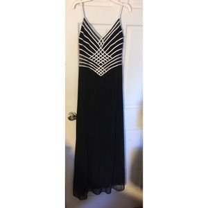 Black long dress with white details