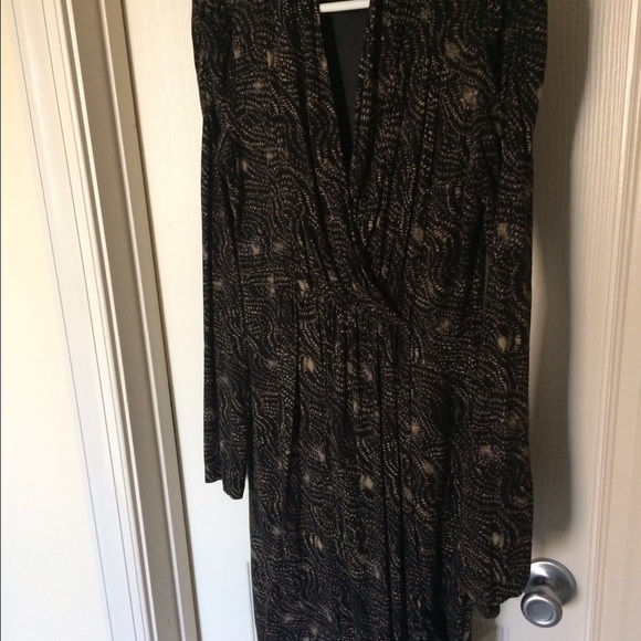 Dress - Picture 4 of 6