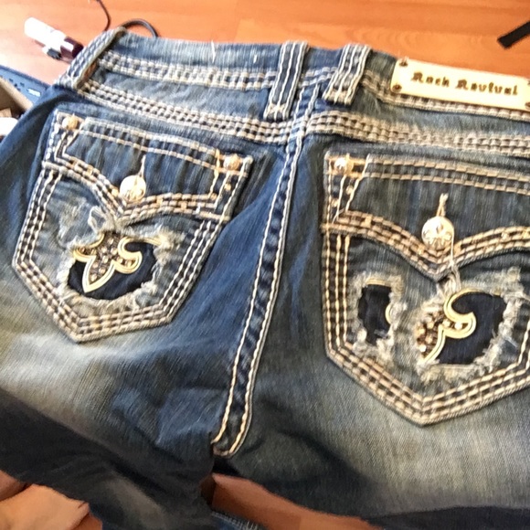 Rock Revivals Brand New WOT