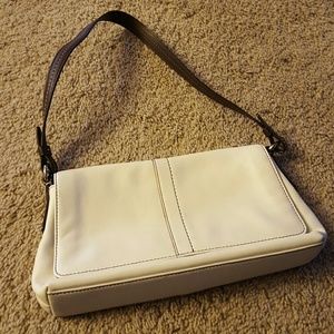 White Clutch