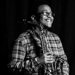 Meet your Posher, Karis