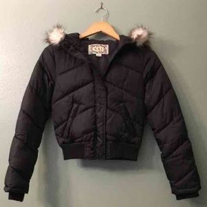 Forever 21 black puffer jacket