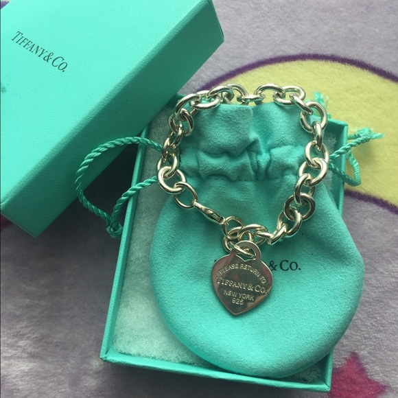 Tiffany &Co. 100% Authentic Classic Bracelet+charm